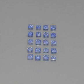 カラットの天然ブルーサファイア（2.5×2.5 mm・四角）