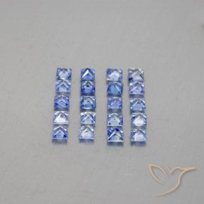 1.75カラットの天然ミディアムダークブルーサファイア（2.3×2.3 mm・四角）