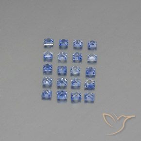 1.90カラットの天然パステルブルーサファイア（2.2×2.1 mm・四角）