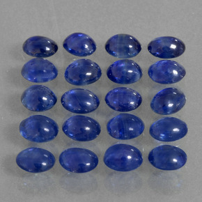 カラットの天然ブルーサファイア（3.6×3 mm・オーバルカット）
