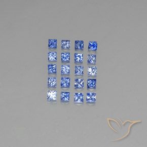 1.53カラットの天然ミディアムダークブルーサファイア（2.3×2.2 mm・四角）