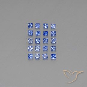1.65カラットの天然ミディアムダークブルーサファイア（2.4×2.3 mm・四角）