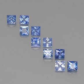 カラットの天然ブルーサファイア（3.1×3.1 mm・四角）