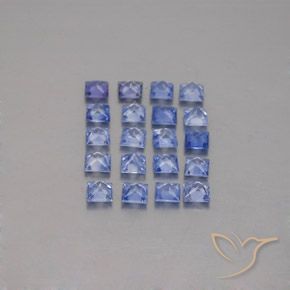 2.14カラットの天然ディープブルーサファイア（2.6×2.6 mm・四角）