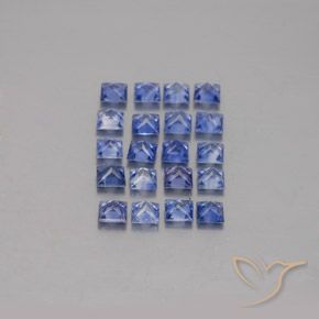 2.26カラットの天然ミディアムダークブルーサファイア（2.6×2.6 mm・四角）