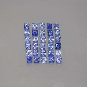 カラットの天然ブルーサファイア（2.1×2.1 mm・四角）
