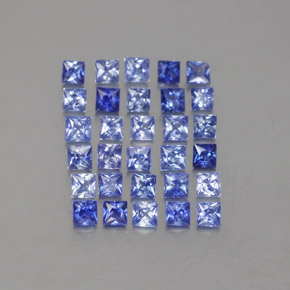カラットの天然ブルーサファイア（2.1×2.1 mm・四角）