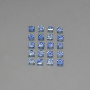 2.31カラットの天然ミディアムダークブルーサファイア（2.4×2.4 mm・四角）