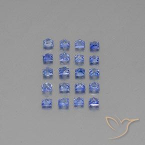 2.05カラットの天然ミディアムダークブルーサファイア（2.4×2.3 mm・四角）