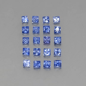 カラットの天然ブルーサファイア（2.4×2.4 mm・四角）