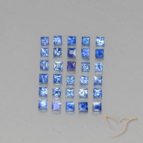 1.83カラットの天然ミディアムダークブルーサファイア（2.1×2 mm・四角）