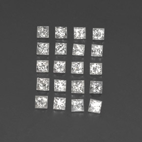 1.60カラットの天然クリアホワイトサファイア（2.2×2.2 mm・四角）