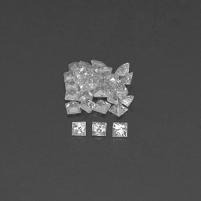 カラットの天然ホワイトサファイア（1.9×1.9 mm・四角）