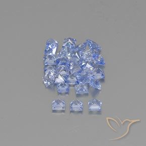 Shop natural 2.25ct ライトブルー サファイア gems, 四角形, from スリランカ at GemSelect. In stock, global shipping!