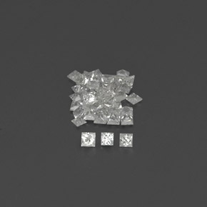 カラットの天然ホワイトサファイア（1.7×1.7 mm・四角）