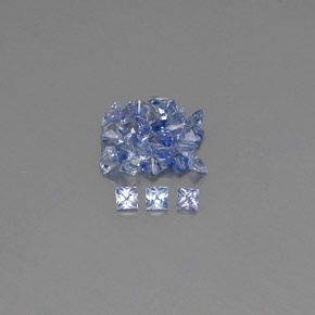 カラットの天然ブルーサファイア（1.9×1.9 mm・四角）
