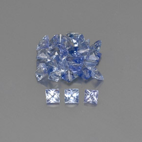 カラットの天然ブルーサファイア（1.9×1.9 mm・四角）