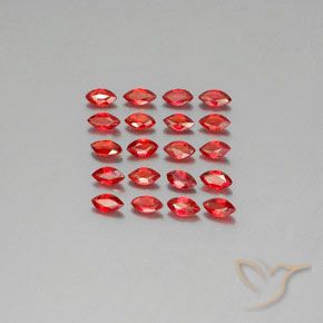 2.92カラットの天然ディープレッドサファイア（4.4×2.5 mm・マーキス）