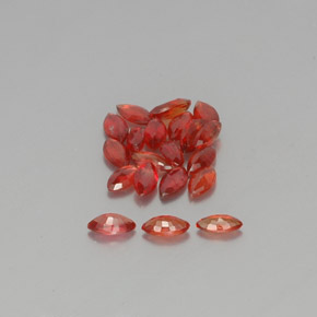 3.51カラットの天然レッドオレンジサファイア（5×2.6 mm・マーキス）