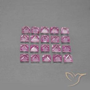 Shop natural 3.48ct 濃いピンク サファイア gems, 四角形, from マダガスカル at GemSelect. In stock, global shipping!