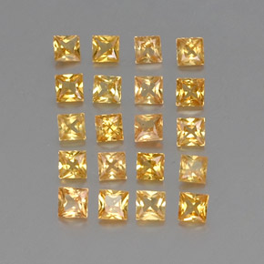 カラットの天然ゴールデンイエローサファイア（2.5×2.4 mm・四角）