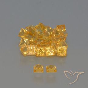 3.28カラットの天然ミディアムゴールデンサファイア（2.5×2.4 mm・四角）