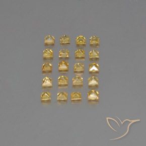 2.46カラットの天然ゴールデンサファイア（2.5×2.5 mm・四角）