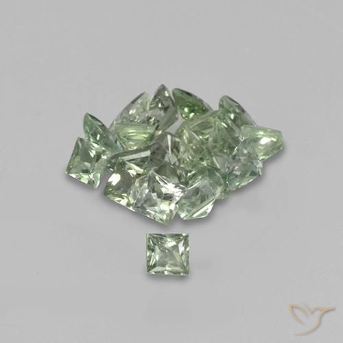 Shop natural 2.30ct 薄いシーグリーン サファイア gems, 四角形, from タンザニア at GemSelect. In stock, global shipping!