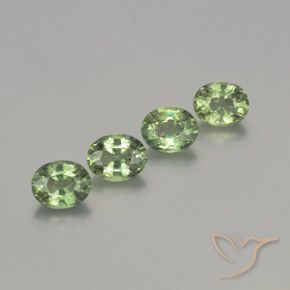 Shop natural 1.83ct 非常に薄いセージグリーン サファイア gems, 楕円形, from マダガスカル at GemSelect. In stock, global shipping!