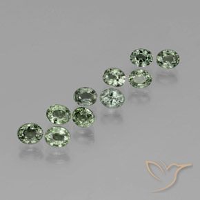 Shop natural 6.44ct 薄いフォレストグリーン サファイア gems, 楕円形, from マダガスカル at GemSelect. In stock, global shipping!