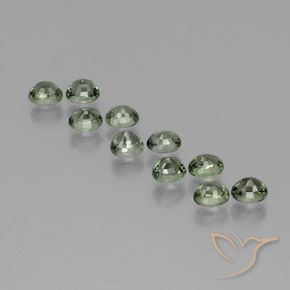 Shop natural 6.44ct 薄いフォレストグリーン サファイア gems, 楕円形, from マダガスカル at GemSelect. In stock, global shipping!