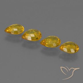 Shop natural 2.42ct ゴールド サファイア gems, 洋梨の形, from タイ at GemSelect. In stock, global shipping!