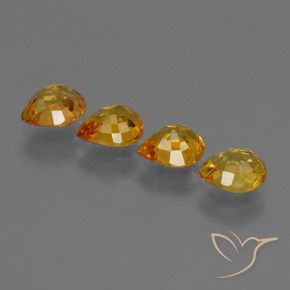 Shop natural 2.70ct ミディアムオレンジ サファイア gems, 洋梨の形, from タイ at GemSelect. In stock, global shipping!