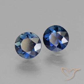 自然派の商品を探す 1.30ct ミッドナイトブルー サファイア 宝石, ラウンドカット, マダガスカル からGemSelectで. 在庫あり、世界各国へ発送!