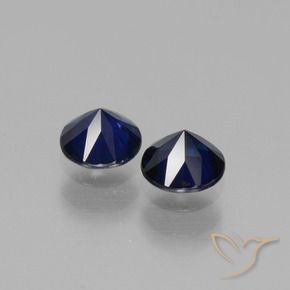 Shop natural 0.96ct ネイビーブルー サファイア gems, ラウンド, from マダガスカル at GemSelect. In stock, global shipping!