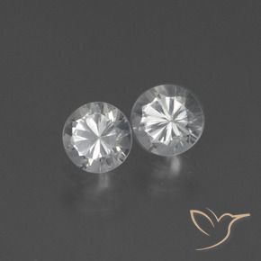 Shop natural 0.78ct クリアホワイト サファイア gems, ラウンド, from マダガスカル at GemSelect. In stock, global shipping!