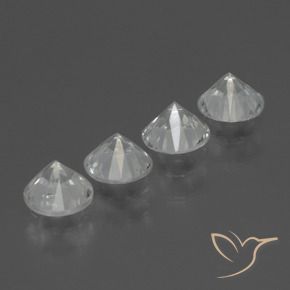 Shop natural 1.52ct クリアホワイト サファイア gems, ラウンド, from マダガスカル at GemSelect. In stock, global shipping!