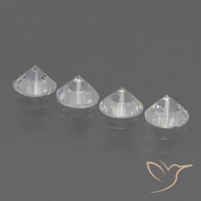 Shop natural 1.53ct クリアホワイト サファイア gems, ラウンド, from マダガスカル at GemSelect. In stock, global shipping!