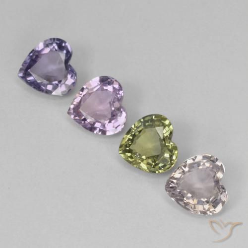 Shop natural 2.93ct マルチカラー サファイア gems, 心臓, from タンザニア at GemSelect. In stock, global shipping!