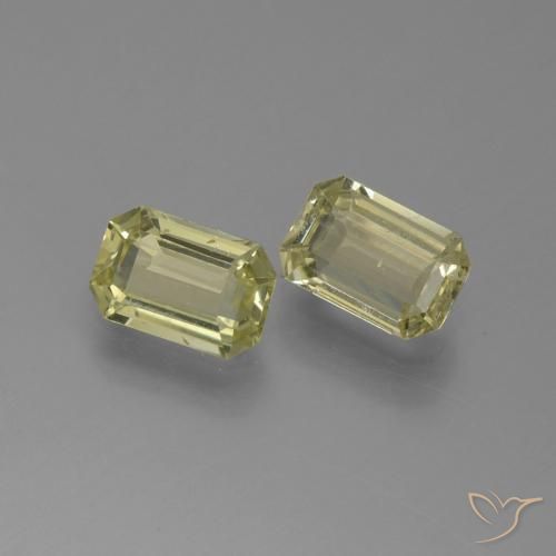 Shop natural 1.23ct 薄いイエロー サファイア gems, 八角形 / エメラルドカット, from タンザニア at GemSelect. In stock, global shipping!