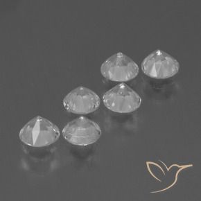 Shop natural 2.35ct ホワイト サファイア gems, ラウンド, from マダガスカル at GemSelect. In stock, global shipping!