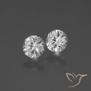 Shop natural 0.76ct ホワイト サファイア gems, ラウンド, from マダガスカル at GemSelect. In stock, global shipping!