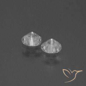 Shop natural 0.76ct ホワイト サファイア gems, ラウンド, from マダガスカル at GemSelect. In stock, global shipping!