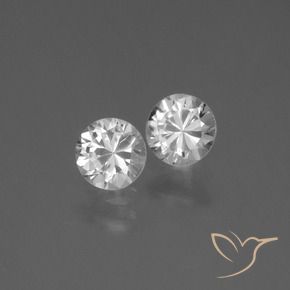 Shop natural 0.85ct ホワイト サファイア gems, ラウンド, from マダガスカル at GemSelect. In stock, global shipping!