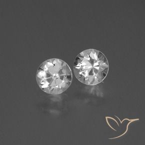Shop natural 0.83ct ホワイト サファイア gems, ラウンド, from マダガスカル at GemSelect. In stock, global shipping!