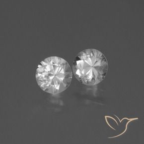 Shop natural 0.86ct ホワイト サファイア gems, ラウンド, from マダガスカル at GemSelect. In stock, global shipping!