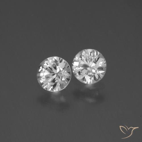 Shop natural 0.79ct クリアホワイト サファイア gems, ラウンド, from マダガスカル at GemSelect. In stock, global shipping!