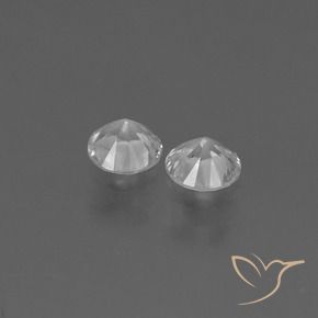 Shop natural 0.80ct クリアホワイト サファイア gems, ラウンド, from マダガスカル at GemSelect. In stock, global shipping!