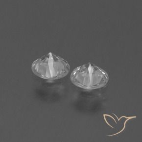 Shop natural 0.77ct クリアホワイト サファイア gems, ラウンド, from マダガスカル at GemSelect. In stock, global shipping!