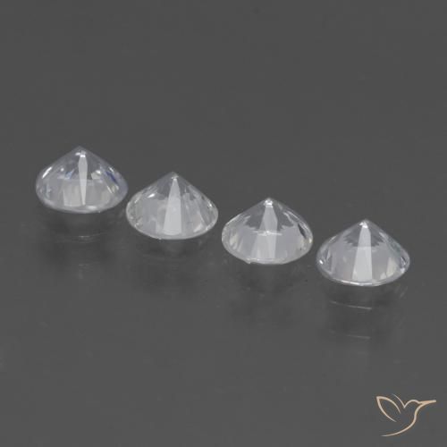 Shop natural 1.58ct ホワイト サファイア gems, ラウンド, from マダガスカル at GemSelect. In stock, global shipping!